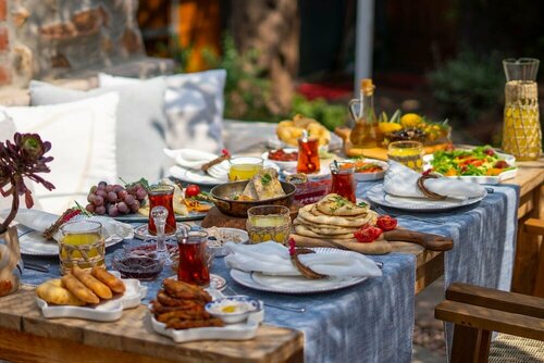 Внешний вид отеля Cunda Battalos Kucuk Hotel в Айвалыке, фото 4