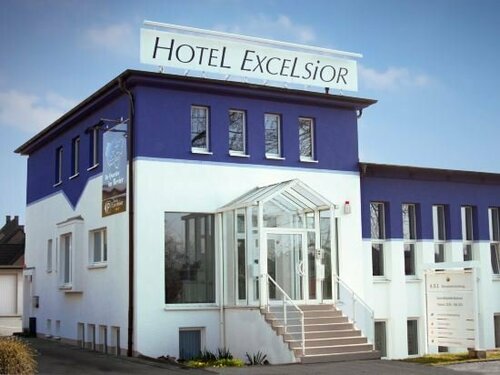 Гостиница Excelsior в Херне