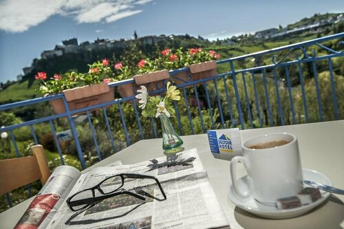 Гостиница Brit Hotel Saint-Flour в Сене-Флуре