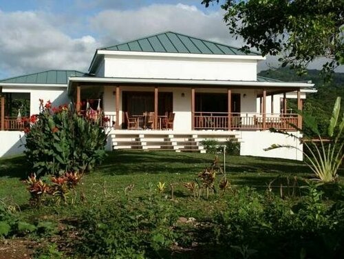 Гостиница Cabier Ocean Lodge в Гренаде