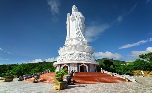 Гостиница Quoc Cuong Center Hotel в Дананге