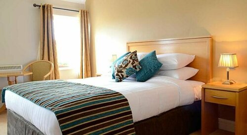 Гостиница Cill Aodain Court Hotel в Ноке