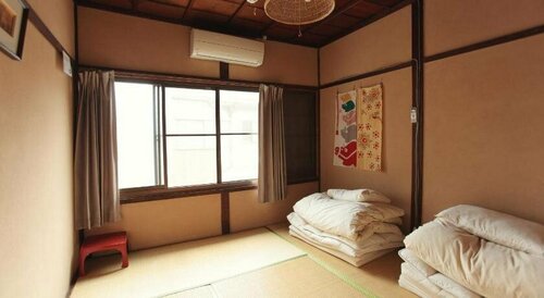 Гостиница Nara Ugaya Guesthouse в Наре