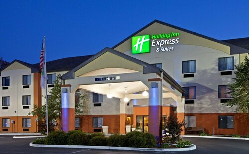 Гостиница Holiday Inn Express Hotel & Suites Muncie, an Ihg Hotel в Мунчи