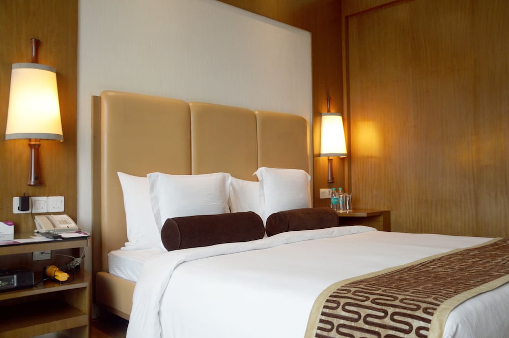 Фото Crowne Plaza New Delhi Okhla