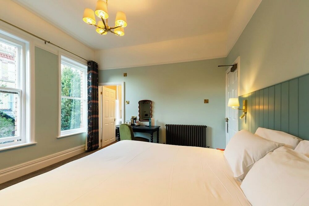 Фото Sefton Park Hotel