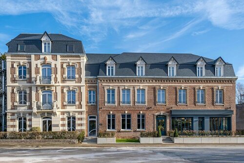 Гостиница Mayrena Hotel в Абвиле