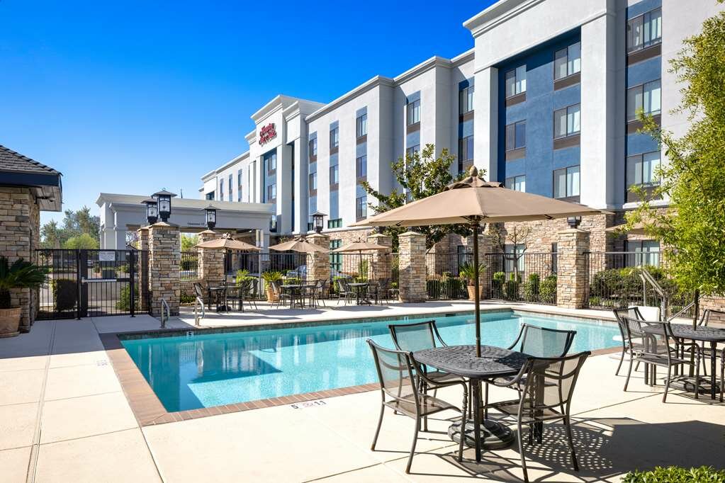 Фото Hampton Inn & Suites Manteca