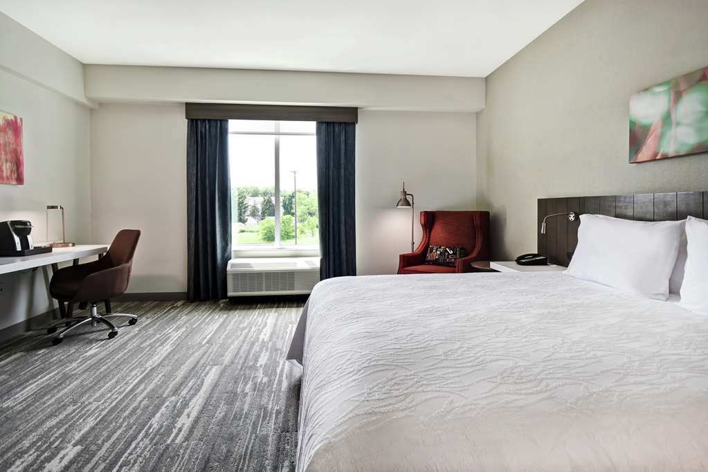 Фото Hilton Garden Inn Lansing West, Mi
