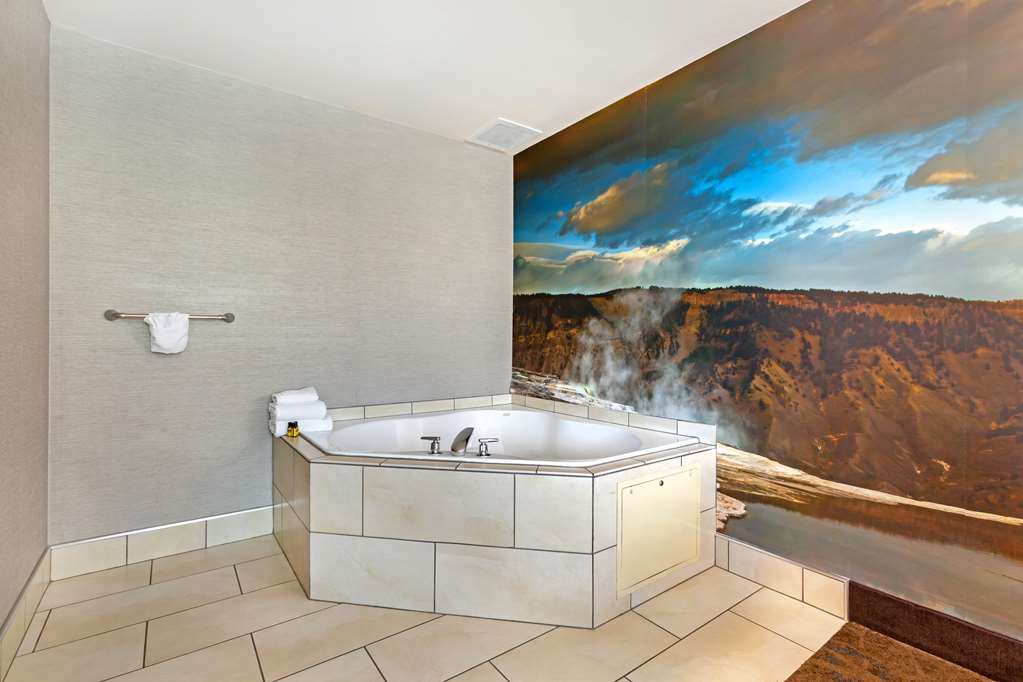 Фото Best Western Plus GranTree Inn