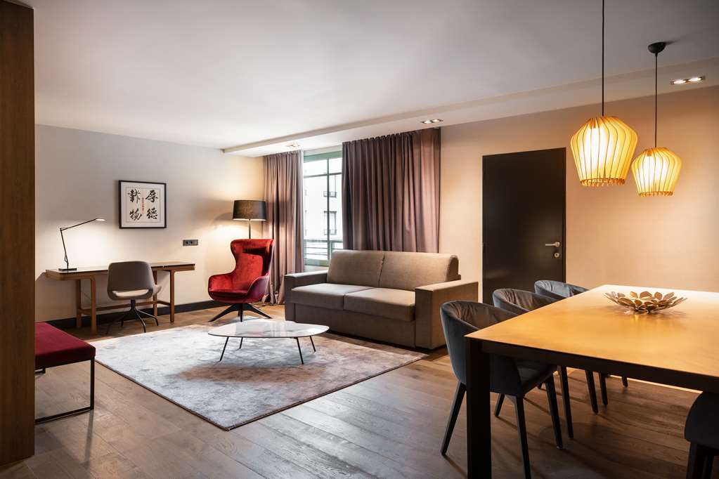 Фото Radisson Collection Hotel, Grand Place Brussels