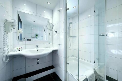 Гостиница Best Western Premier Ib Hotel Friedberger Warte в Бад-Фильбеле