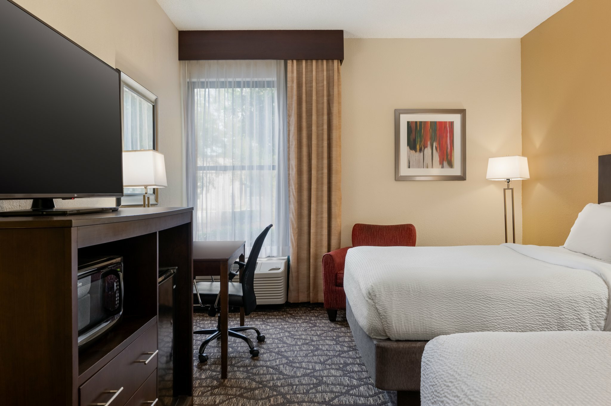 Фото Holiday Inn Express Tallahassee - I-10 E, an Ihg Hotel