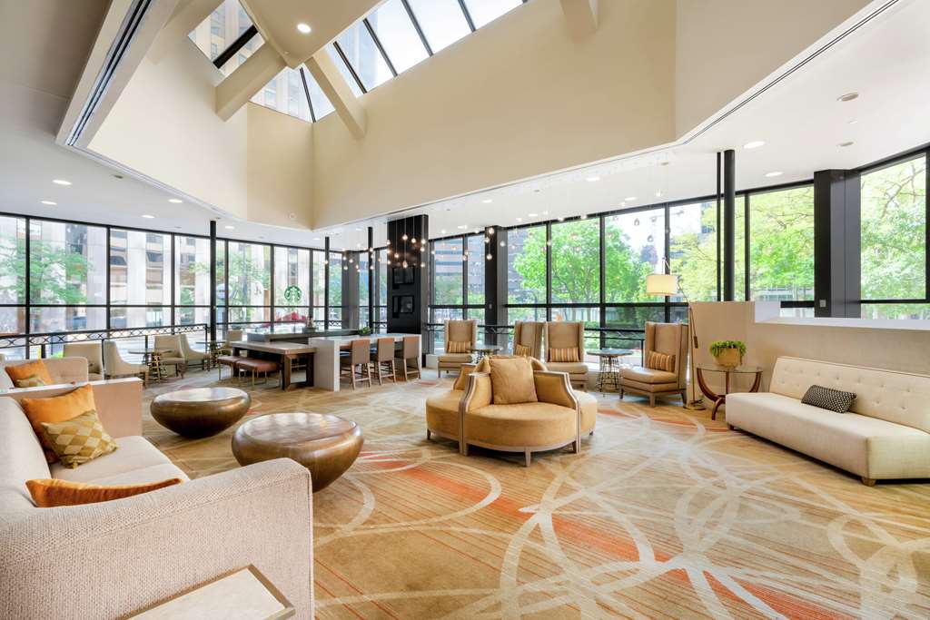 Фото Hilton Denver City Center