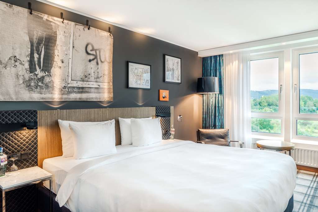 Фото Radisson Blu Hotel, Karlsruhe