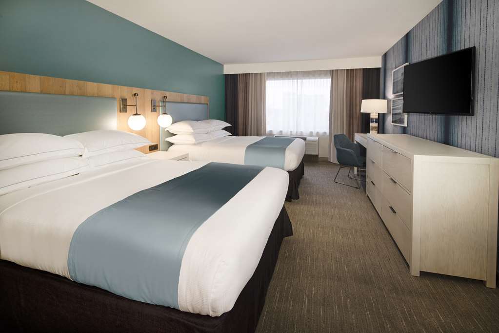 Фото SunCoast Park Hotel Anaheim, Tapestry Collection by Hilton