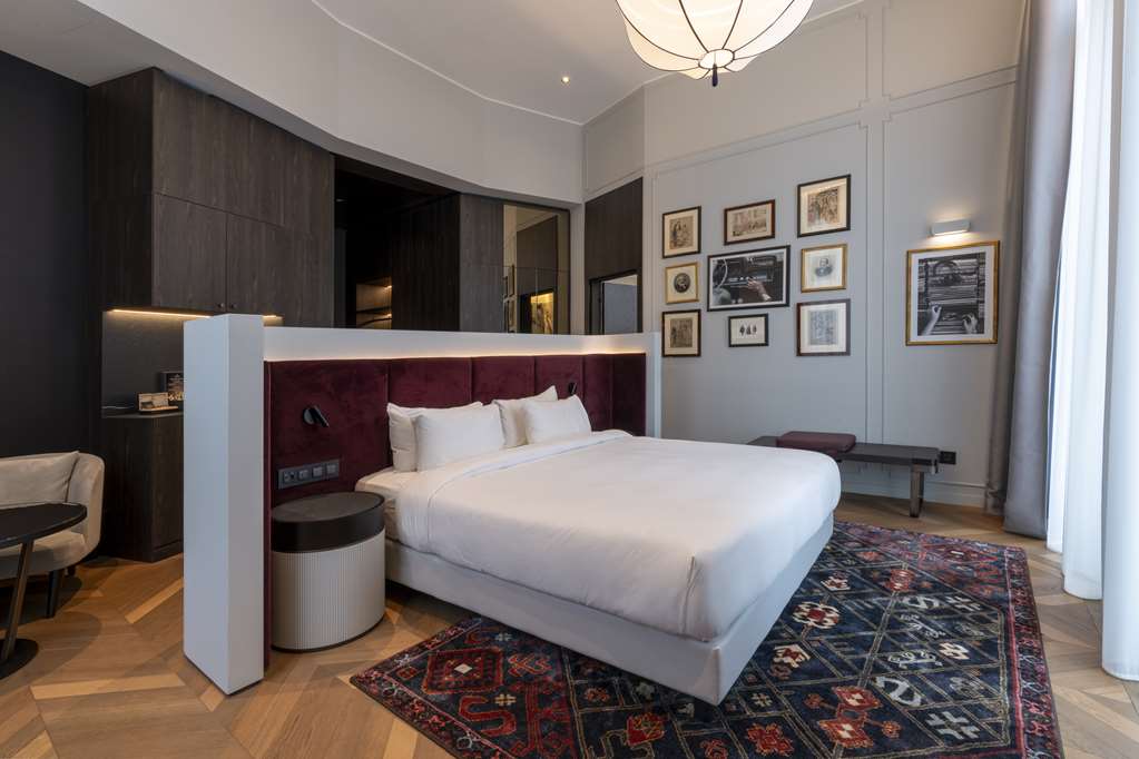 Фото Palazzo Touring Club Milan, A Radisson Collection Hotel