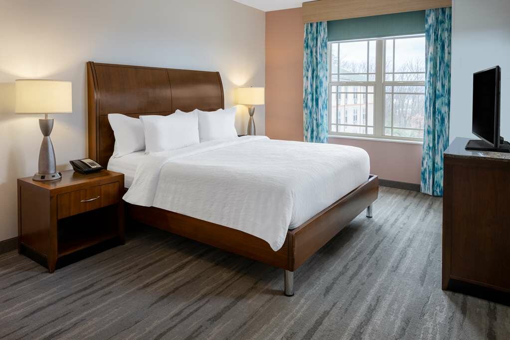 Фото Hilton Garden Inn Roanoke