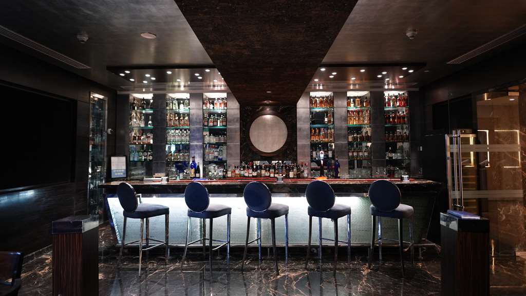 Фото Radisson Blu Marina Hotel, Delhi Connaught Place