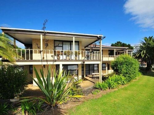 Внешний вид отеля Half Moon Bay Motel в Хауике, фото 4