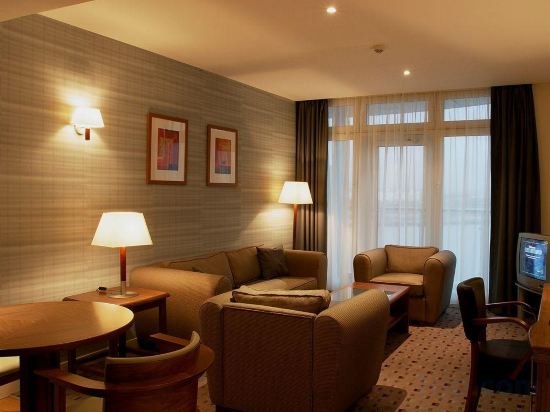 Фото DoubleTree by Hilton London ExCeL