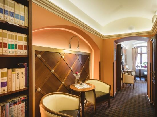 Фото Boutique Hotel Hviezdoslav