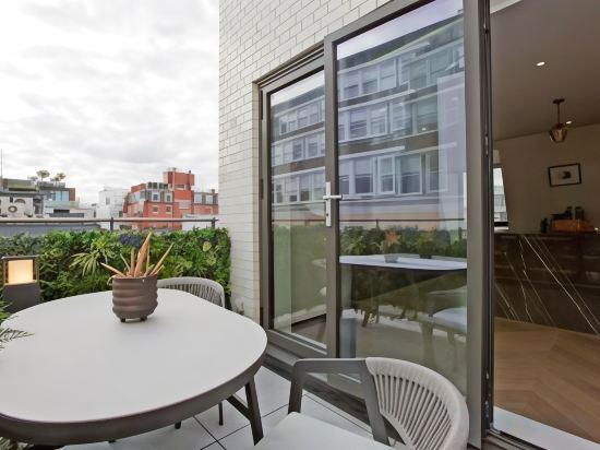 Фото 37gs Residences