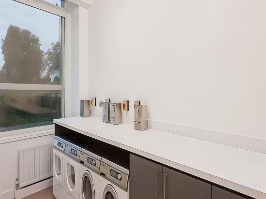 Фото Hilton Garden Inn London Heathrow Airport