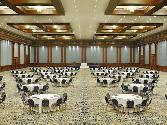 Фото Hilton Alexandria Green Plaza