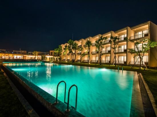 Фото The Gallery Hotel Nai Harn