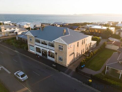 Гостиница Port Elliot Beach House Yha Hostel в Южной Австралии