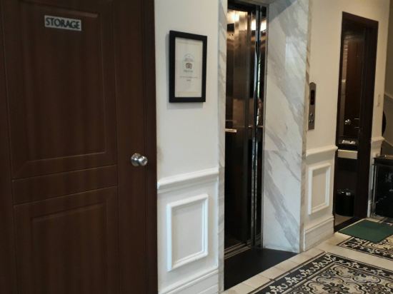 Фото The Alcove Library Hotel