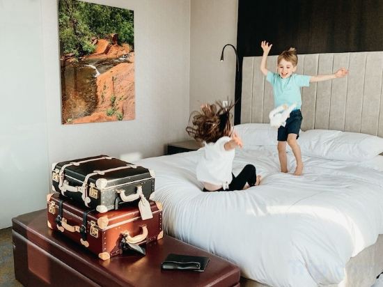 Фото Hotel X Toronto by Library Hotel Collection