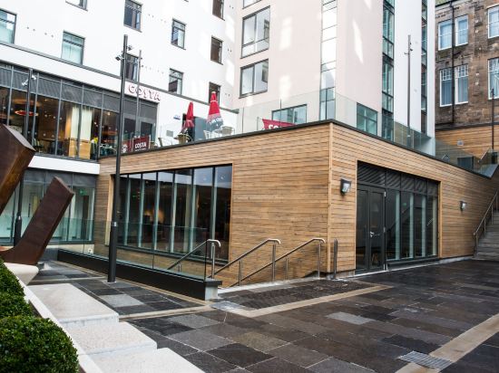 Фото ibis Edinburgh Centre South Bridge  Royal Mile