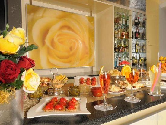 Фото C-hotels Rubens