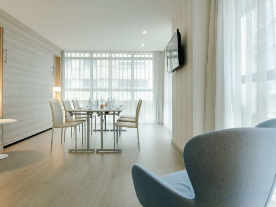 Фото Hesperia A Coruña Centro