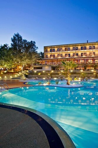 Внешний вид отеля Xenia Palace Portaria в Волосе, фото 1