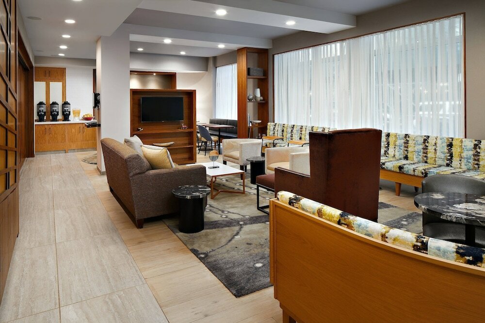 Фото TownePlace Suites by Marriott New York Manhattan