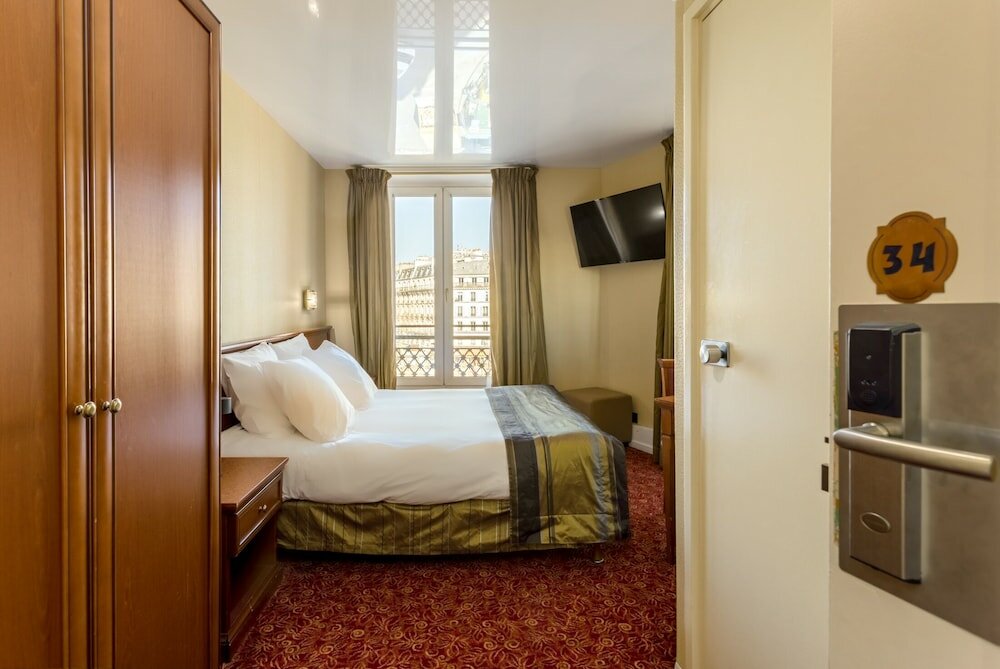 Фото Berkeley Hotel