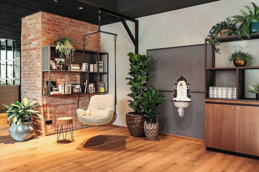 Фото Hotel Schani Uno City