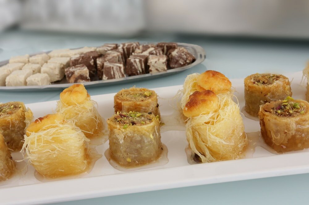 Фото Attalos Hotel