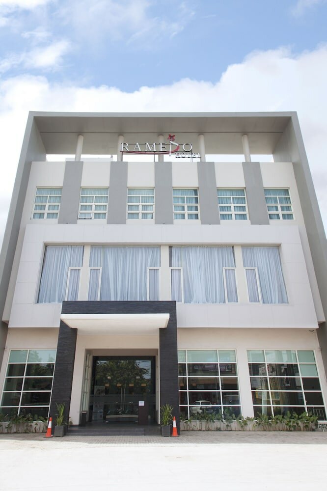 Фото отеля 3