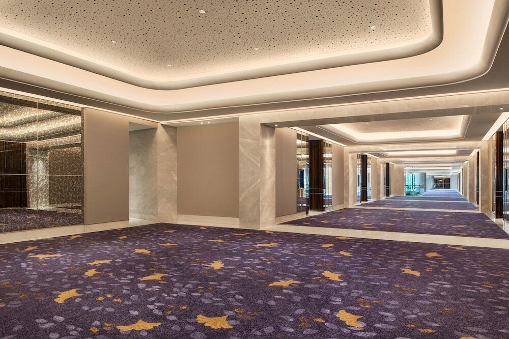 Фото The Westin Surabaya