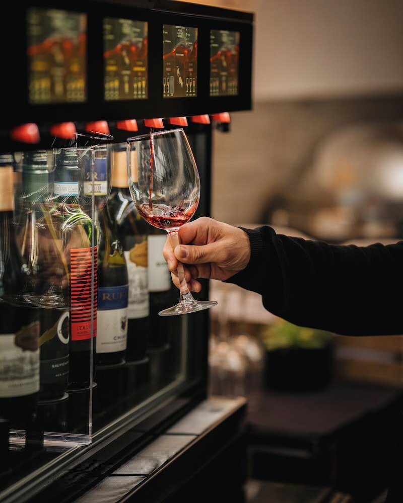 Фото Sheraton Montreal Airport Hotel