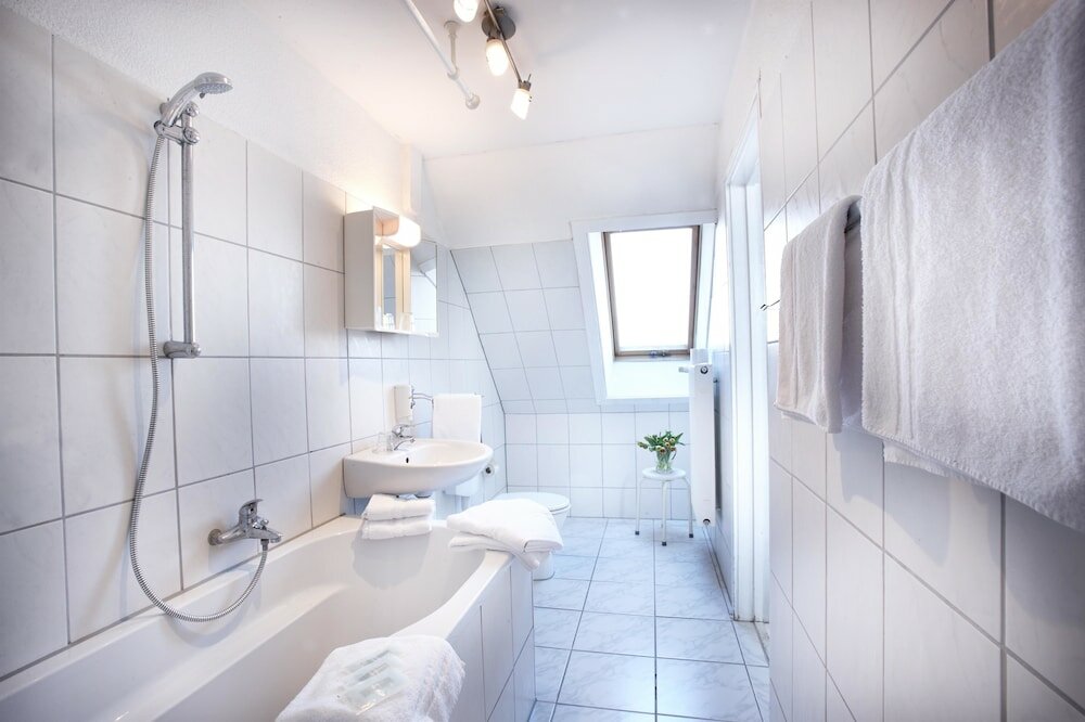 Фото Hotel Liegeplatz 13 Kiel by Première Classe