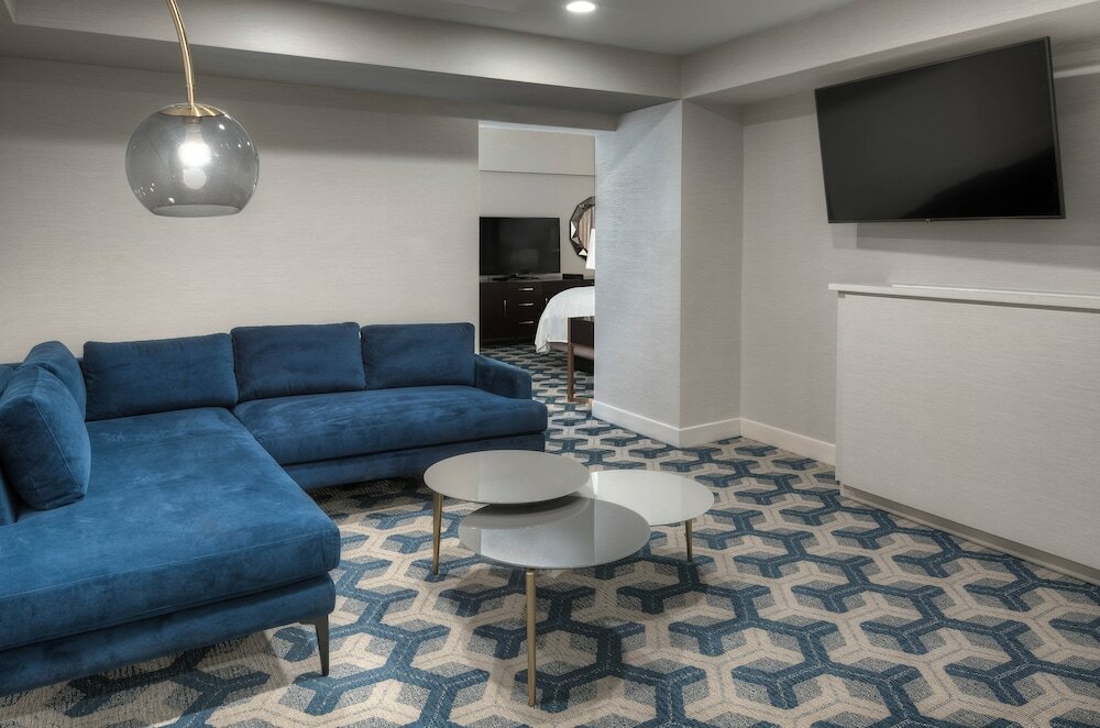 Фото Sheraton Eatontown Hotel