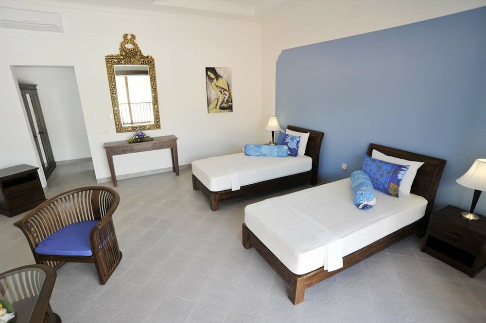 Фото Aquarius Beach Hotel