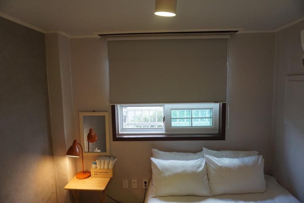 Фото Grim Garden Guest House