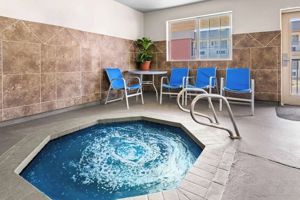 Фото Best Western Skyline Motor Lodge