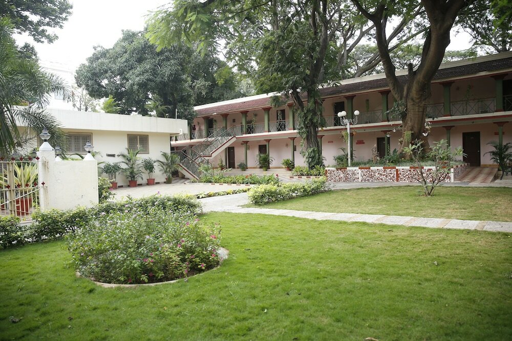 Фото Отель Jayamahal Palace